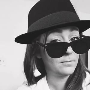 Meet your Posher, Brittney